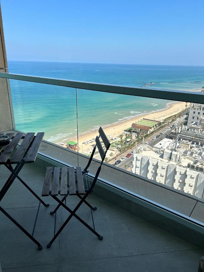 Beachfront Apartment Bat Jám Kültér fotó