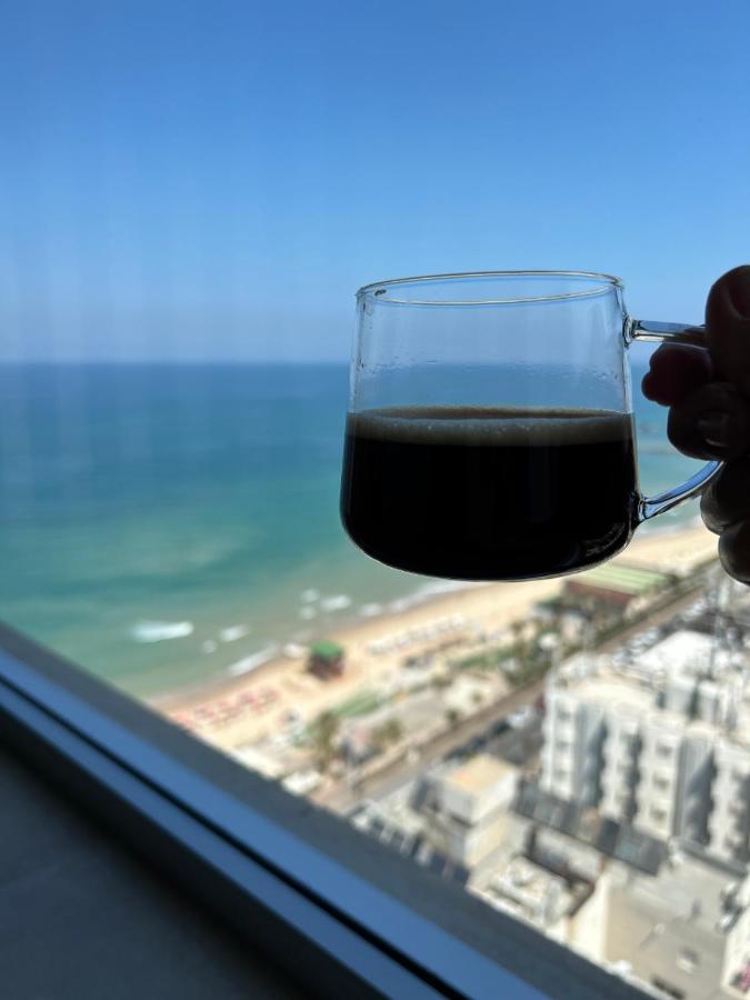 Beachfront Apartment Bat Jám Kültér fotó